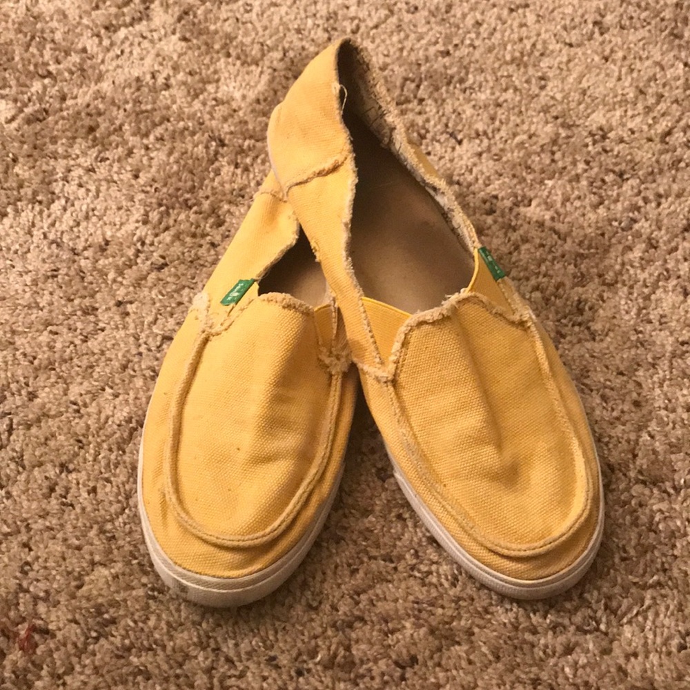 Yellow Sanuk Side Walk Surfers